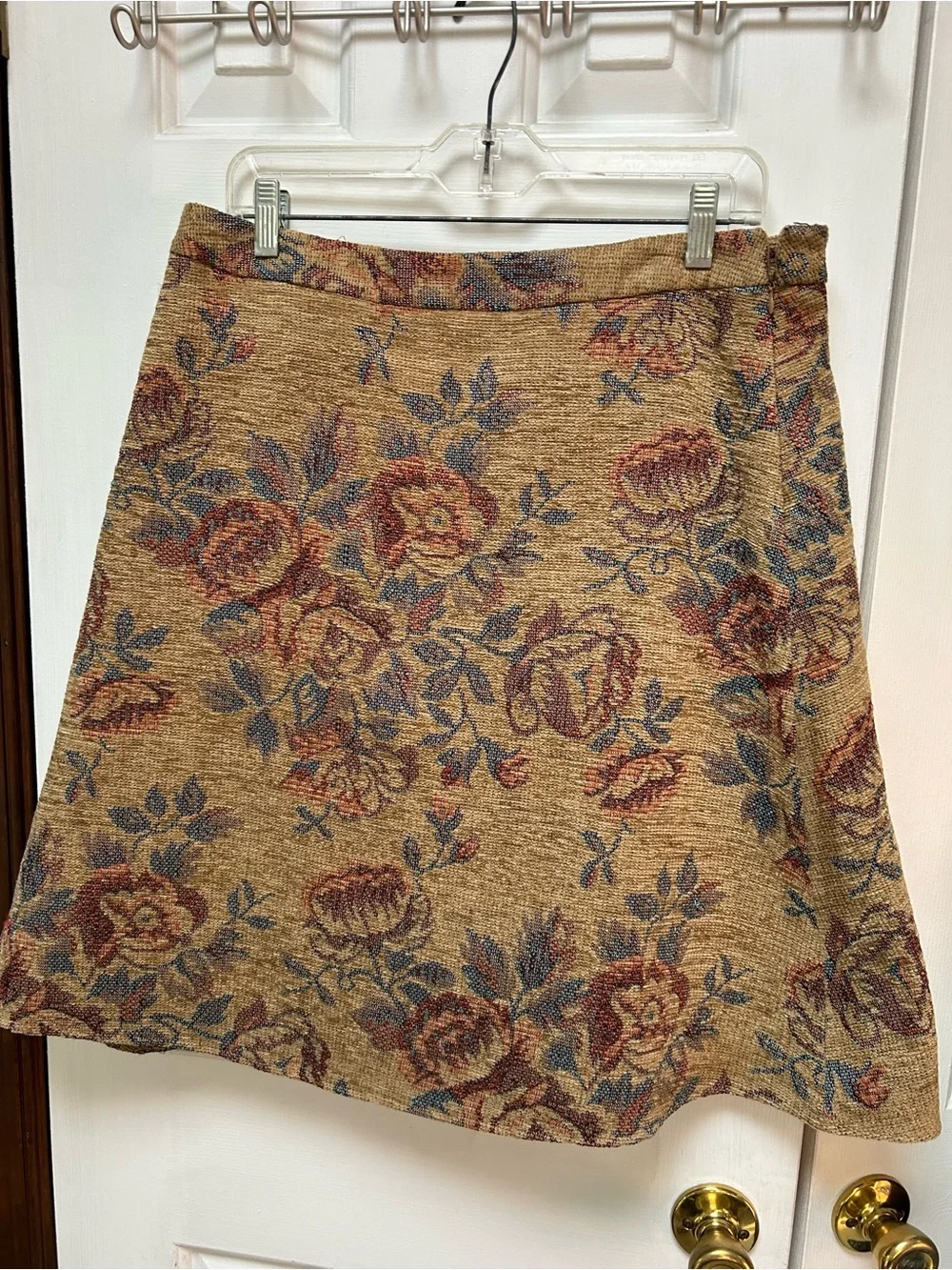 Floral Tapestry A-Line Skirt. Tan w/Rust&Blue Accents. Fully lined. Hidden zipr